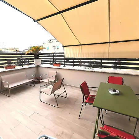 Appartamento Attico Urbano Terrazza Su Metro A Cornelia *