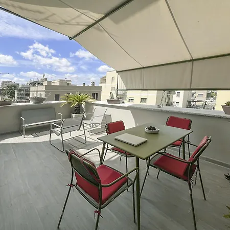 Attico Urbano Terrazza Su Metro A Cornelia Apartment Rom